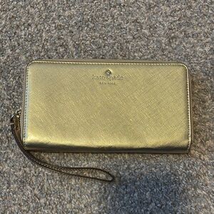 Kate spade Cluch